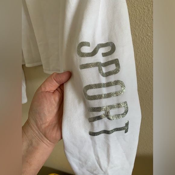 VS Sport Athletic Long Sleeve Cropped Sweatshirt Top 🌴 - Picture 4 of 7